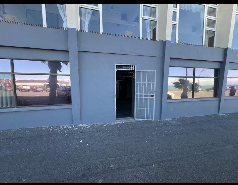  Bedroom Property for Sale in Quigney Eastern Cape